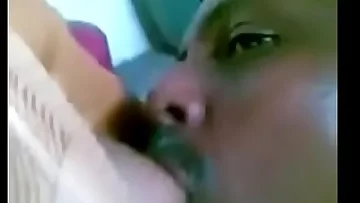 Tamil Aunty Providing Milk to Palace Holder