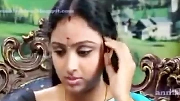 South Waheetha Sizzling Gig in Tamil Sizzling Flick Anagarigam&period;mp4