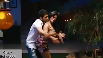 Vimala Raman Sizzling Dance With Youthfull Stud &lpar;Best hump position&rpar;