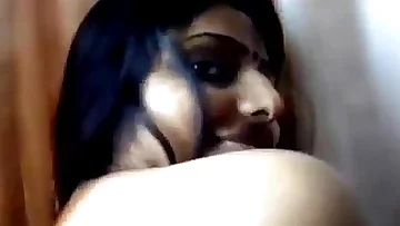 Super hot Desi Indian Uber-sexy Actress Mallu MMS hooters Leaked fresh