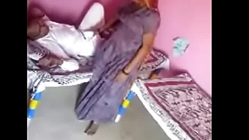 desi snooping oldman&period;MP4