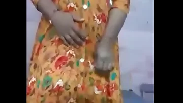 Desi bhabhi in yellow sundress demonstrating off her milk cans and fuckbox