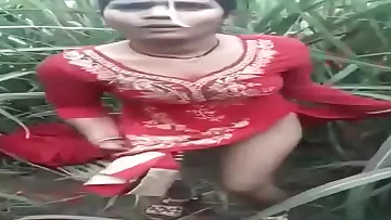 india bhabhi outdoor
