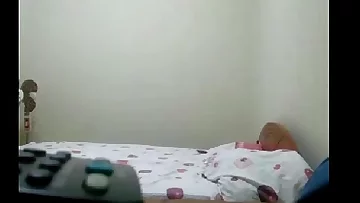 Housewife  tearing up with spouse n he recorded ravage