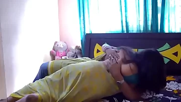 desi bhabhi lovemaking