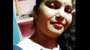 Desi  uber-sexy bhabhi individual vid 2