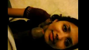 Bhabhi Smooch with dude