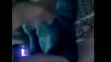 SSS  Desi bhabhi lovin’ while talking with her xlover