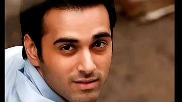 Killer Bollywood actor bare