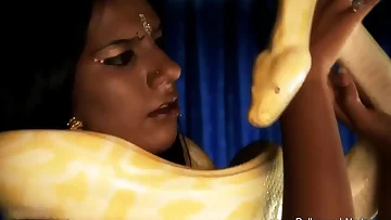 She Likes The Temptation