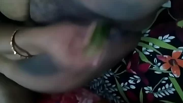 1~ Bengali Sapna boudi mustarbet with cucumber by husband 480p